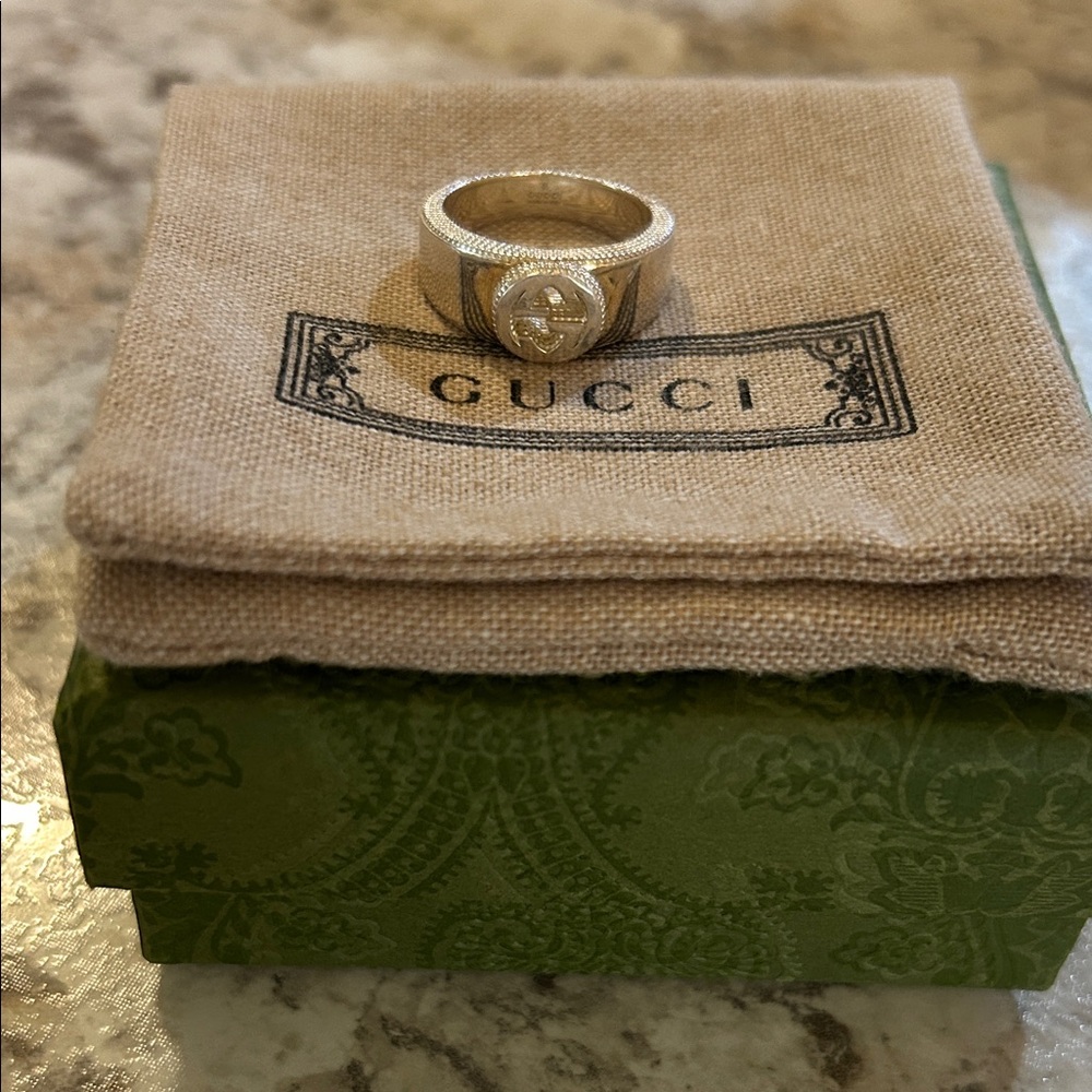 925 Gucci ring size 7